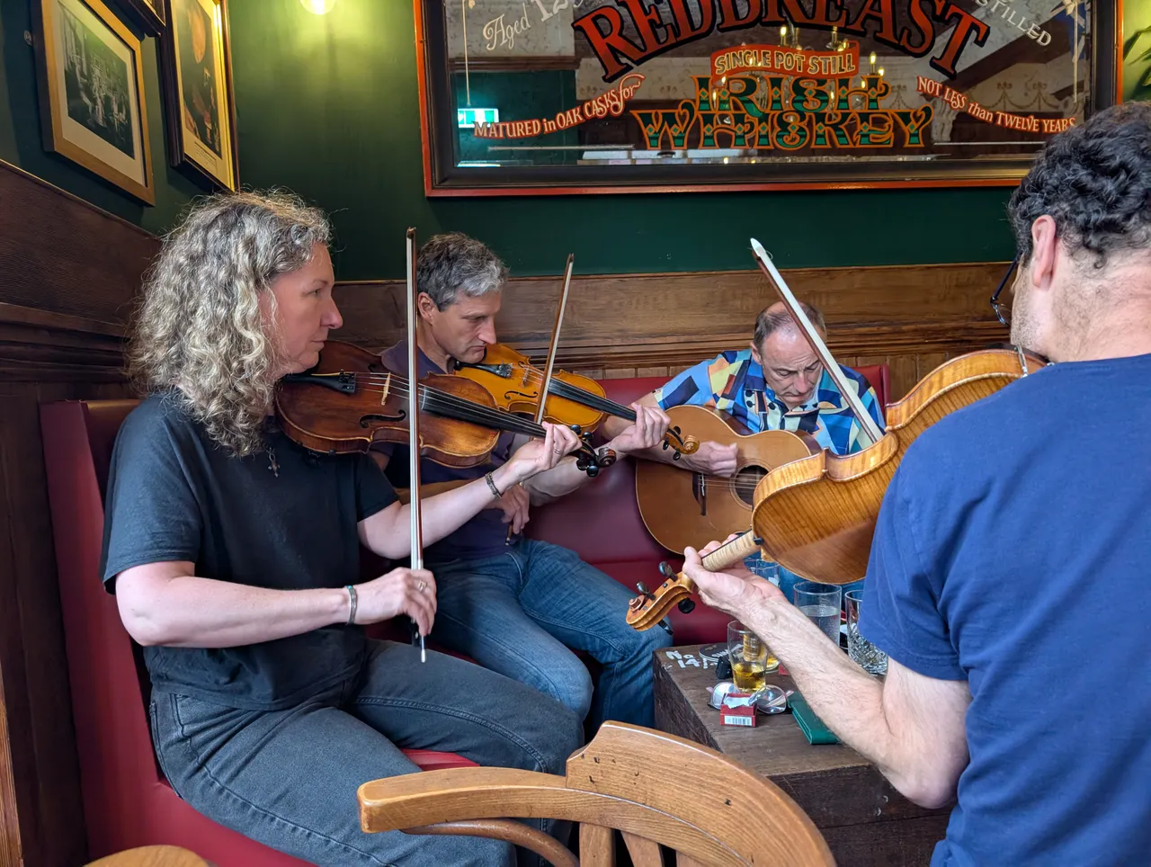 We spent a few hours at a legit pub (I had another session ale, they claim it was a session IPA, but how do you make an ipa with 3.5% abv? Tasted like just a plain old pale ale. There was also music and drunk people shouting and some people playing darts poorly. There was no ruckus, nor a rumble.