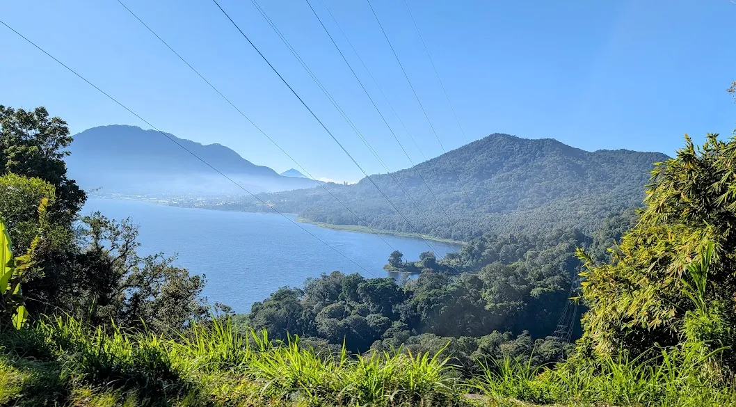 Same lake as a week (ish) ago, but with far less fog.